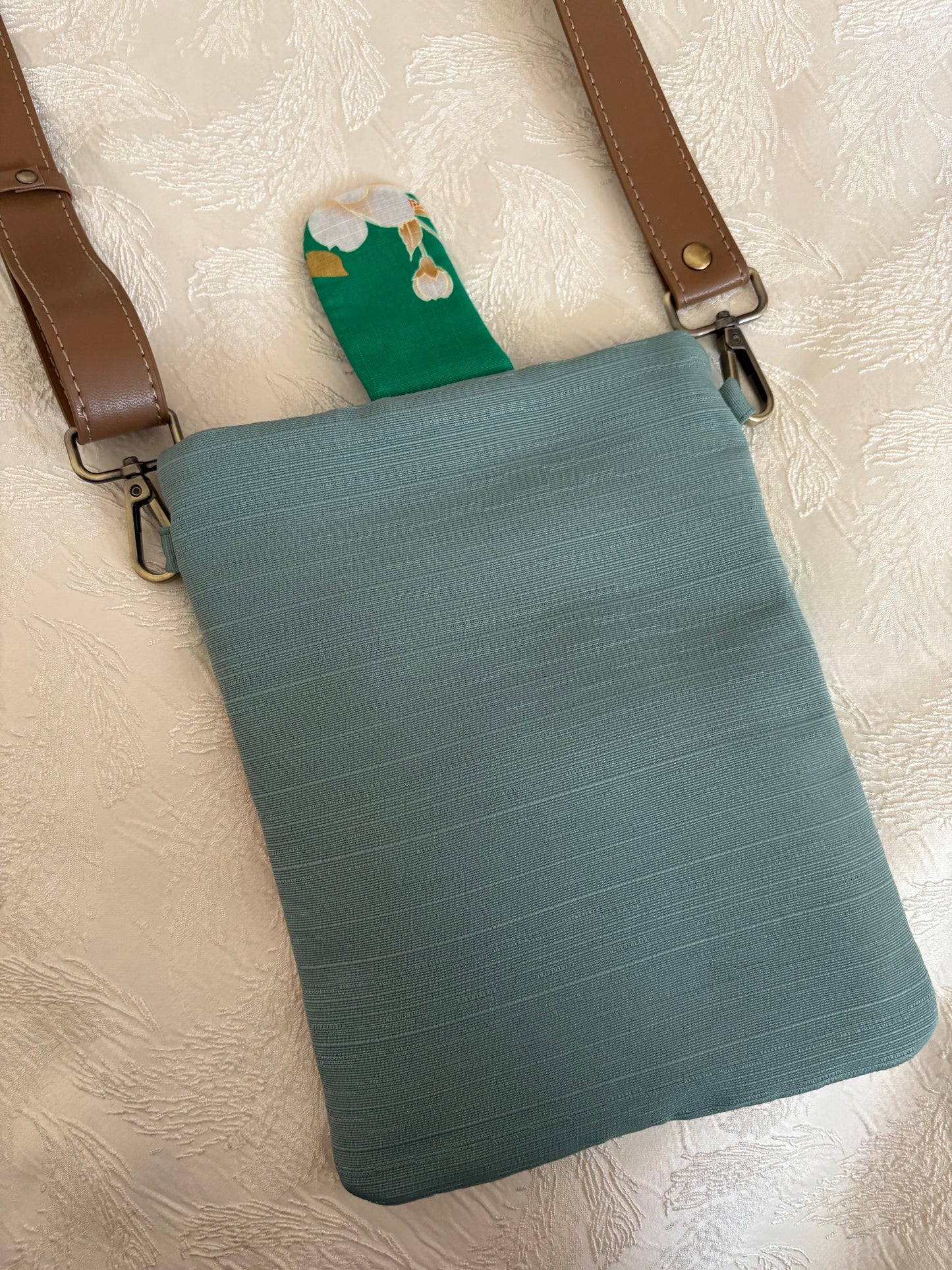 #APSCR710-ZA7 和モダン スマホショルダー大 /雑貨類