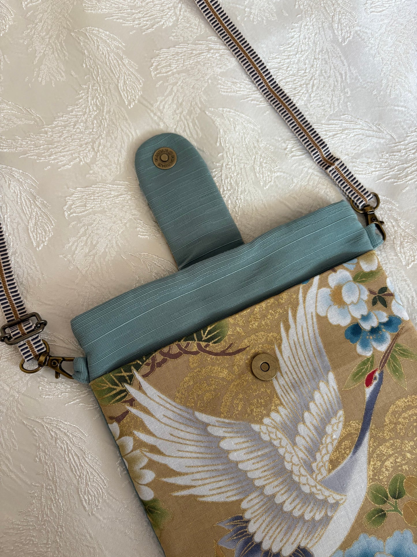 #APSCR710-ZA7 和モダン スマホショルダー大 /雑貨類